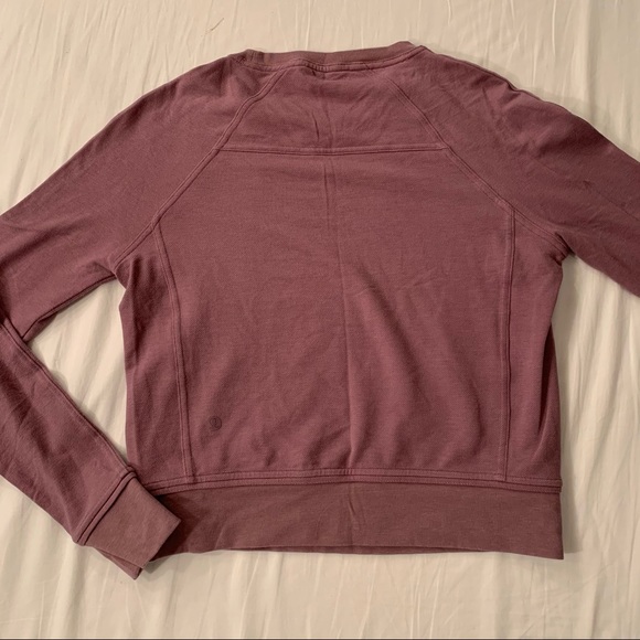 Lululemon Crewneck - Picture 4 of 4